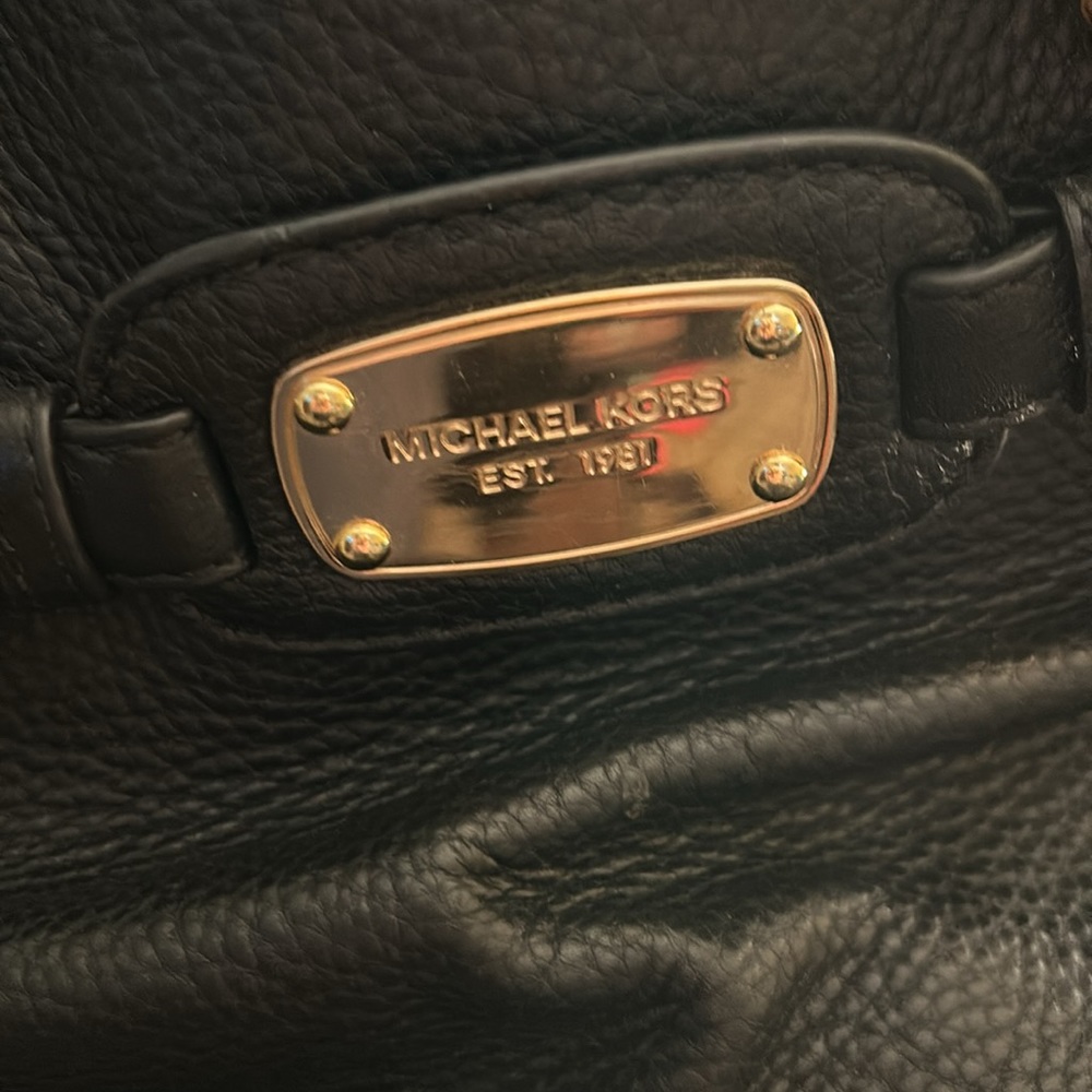 Michael Kors handbag - Picture 2 of 3